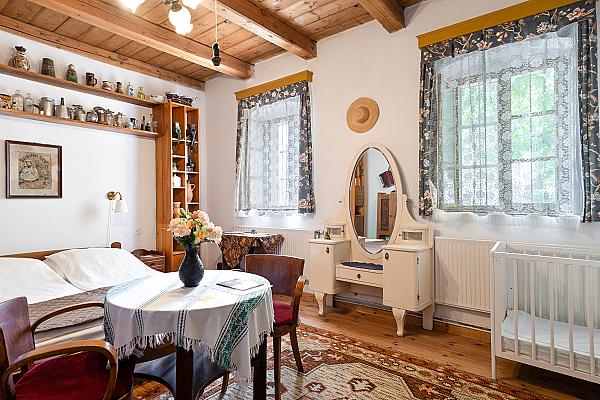 Molnár Porta - Falusi Fogadó