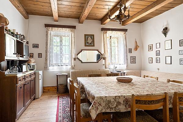 Molnár Porta - Falusi Fogadó