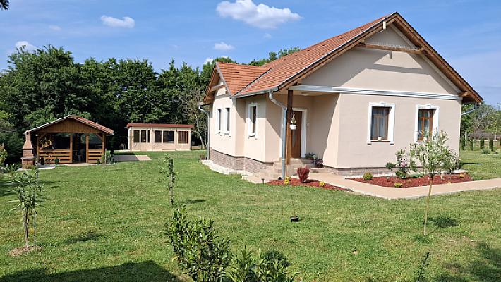 Vidéki-Báj Vendégház