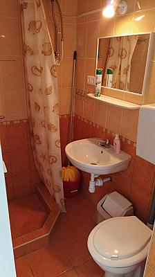 Cserépdarabok Vendégház