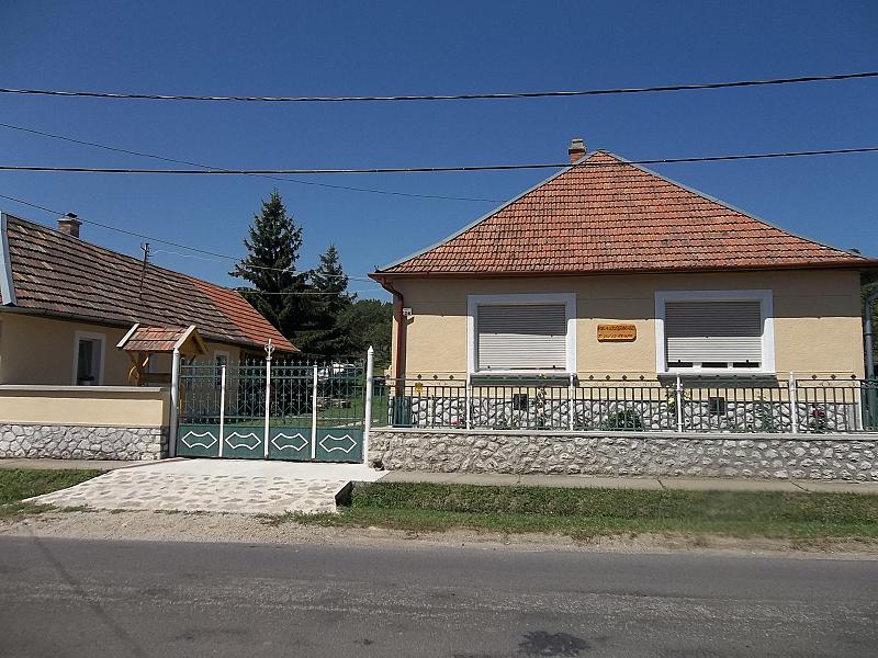 Cserépdarabok Vendégház