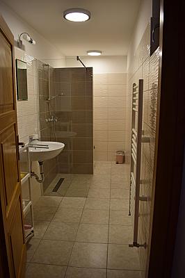Tücsi lak