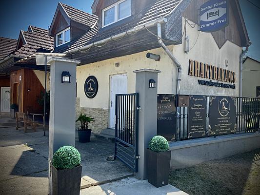 Aranybakancs Vendégház & Bisztró