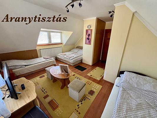 Aranybakancs Vendégház & Bisztró