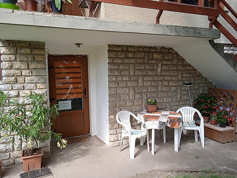Manyi Apartman