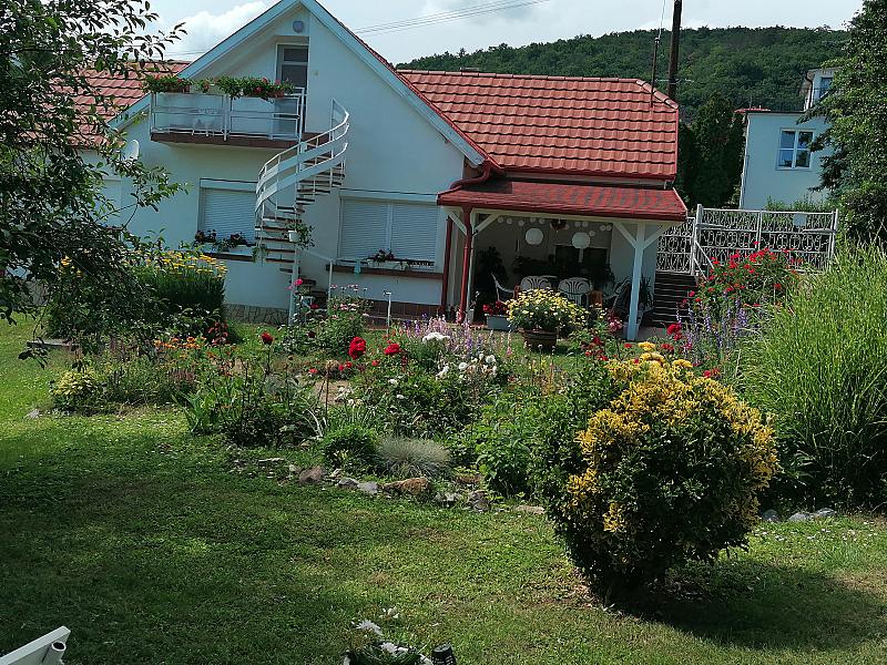 Péterhegyi nyaralóház