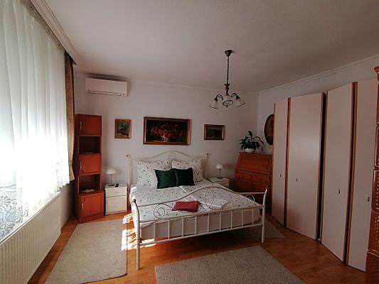 Péterhegyi nyaralóház