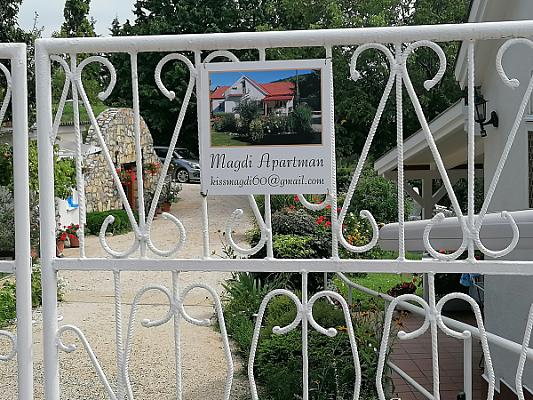 Péterhegyi nyaralóház