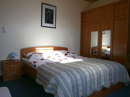 Fehér Rózsa apartman