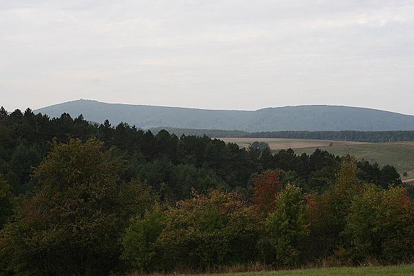 Bakonybél körtúra: Szentkút – Kőris-hegy – Odvas-kői-barlang