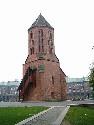 Dömötör-torony