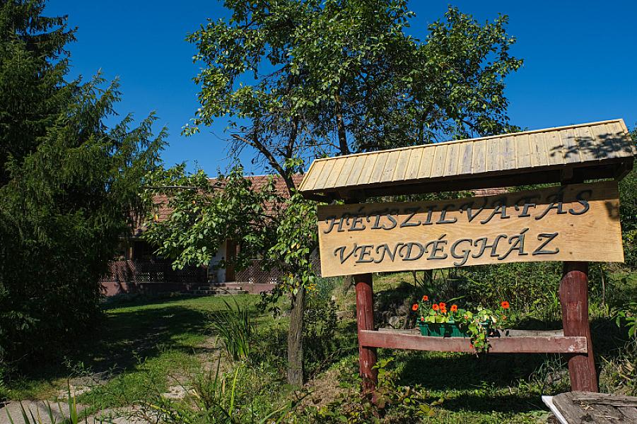 Hétszilvafás Vendégház