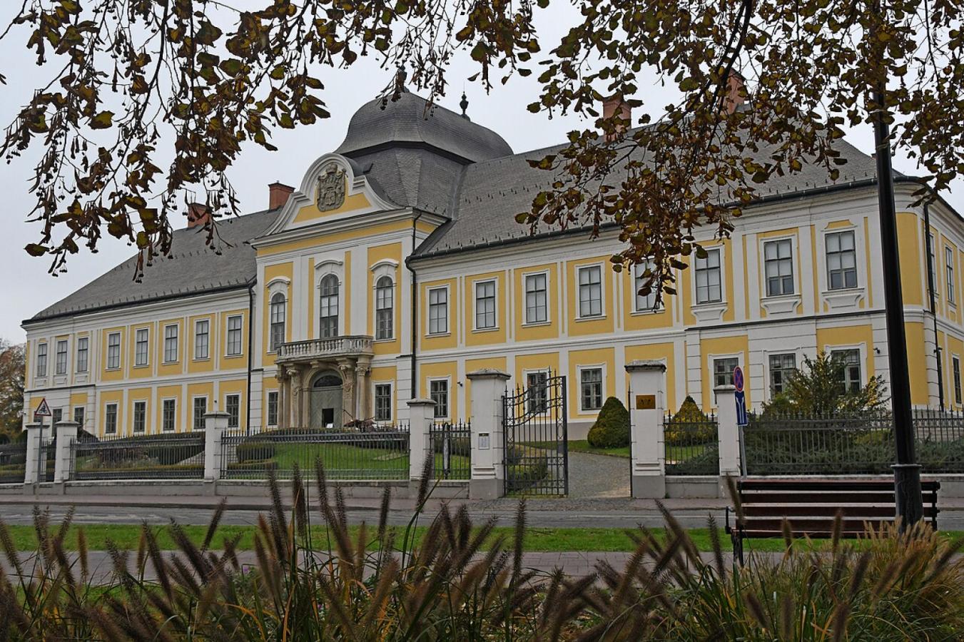 Hatvan családi kör: Népkert – Grassalkovich-kastély – Zagyva-part
