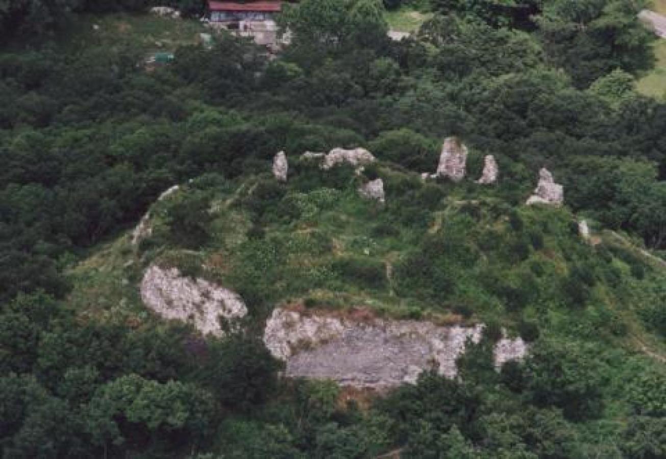 Vanyarc – Béri Nagy-hegy – Bér – Bujáki vár – Buják túra