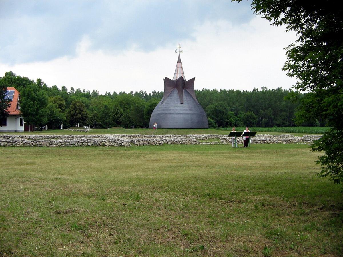 Zalavár – Vársziget – Zsilip kilátó – Kányavári-sziget