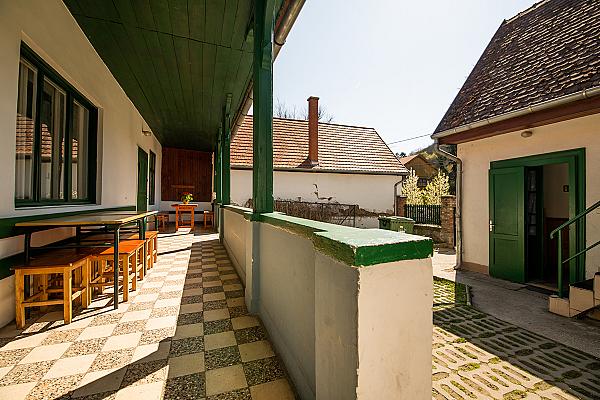 JEKA "LÁSZLÓ" Turistaház