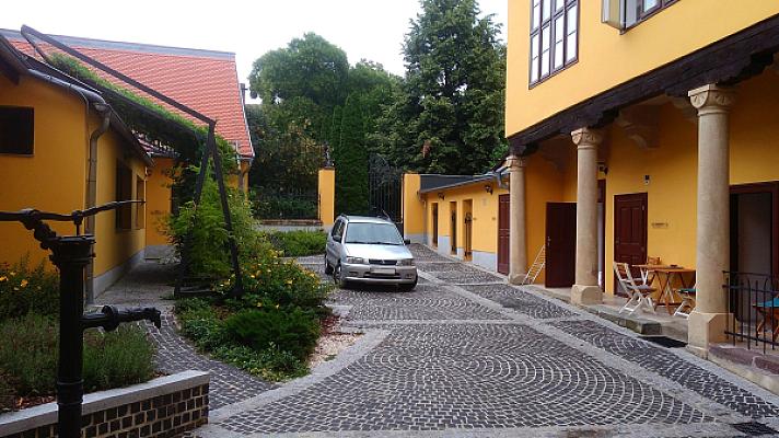 Ciszterci Szállás Pécs