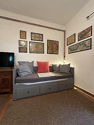 Rustic Cottage  Buda