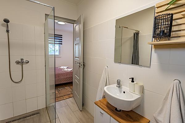 Diófaliget Vendégház